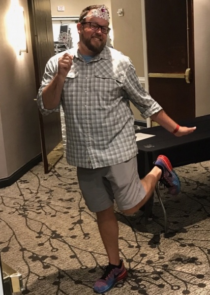 File:BradDowdy BelleOfThePenShow.jpeg